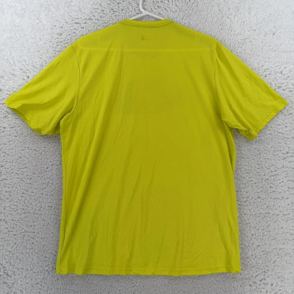 The North Face Mens Yellow Logo Graphic Tee Shirt Outdoor Camo Fill Medium